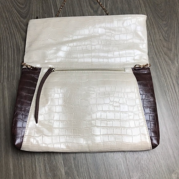 Urban Expressions purse 🤎 - Picture 2 of 5